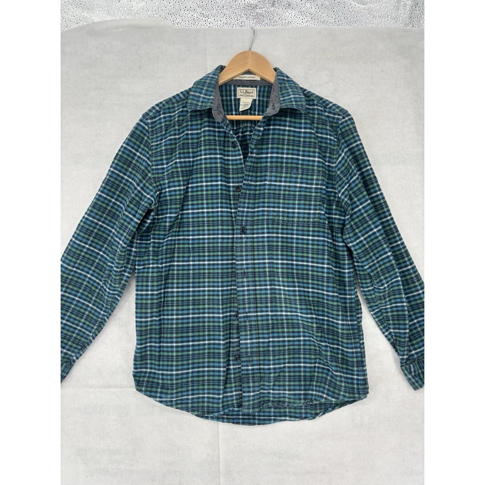 LL Bean Button Up Green Plaid Flannel Shirt Mens M Slightly Fitted Outdoor
